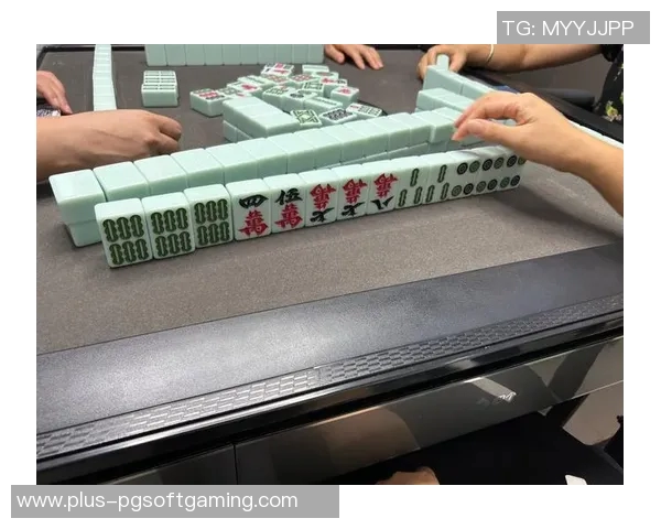 麻将胡了的-麻将桌上的风云变幻—麻将胡了！麻将胡了的